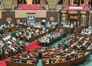 12 दिनों में होंगी 10 बैठकें, कानून व्यवस्था और भ्रष्टाचार पर सदन में हंगामे के आसार
