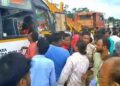 पश्चिम बंगाल में बस-ट्रक की टक्कर, बिहार के 10 यात्रियों की मौत, 30 घायल