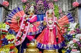 देशभर में श्रीकृष्ण जन्माष्टमी की धूम…वृंदावन पहुंचे 10 लाख भक्त, मथुरा में सोने के वस्त्रों से सजे ठाकुरजी