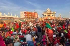 कुबेरेश्वर धाम में भारी भीड़, धक्का-मुक्की में दो लोगों की मौत
