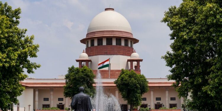 राष्ट्रपति-राज्यपाल मामले में सुप्रीम फैसला सुरक्षित: सीजेआई गवई बोले- हाथ पर हाथ धरे बैठे तो नहीं रह सकते