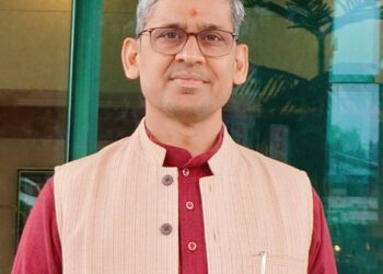 ‘घंटा’ पत्रकार के बाद ‘घंटा’ प्रशासन…!