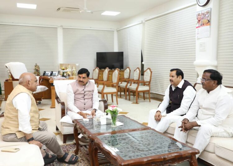 चिंतामणि के बाद कालूहेड़ा के बागी तेवर